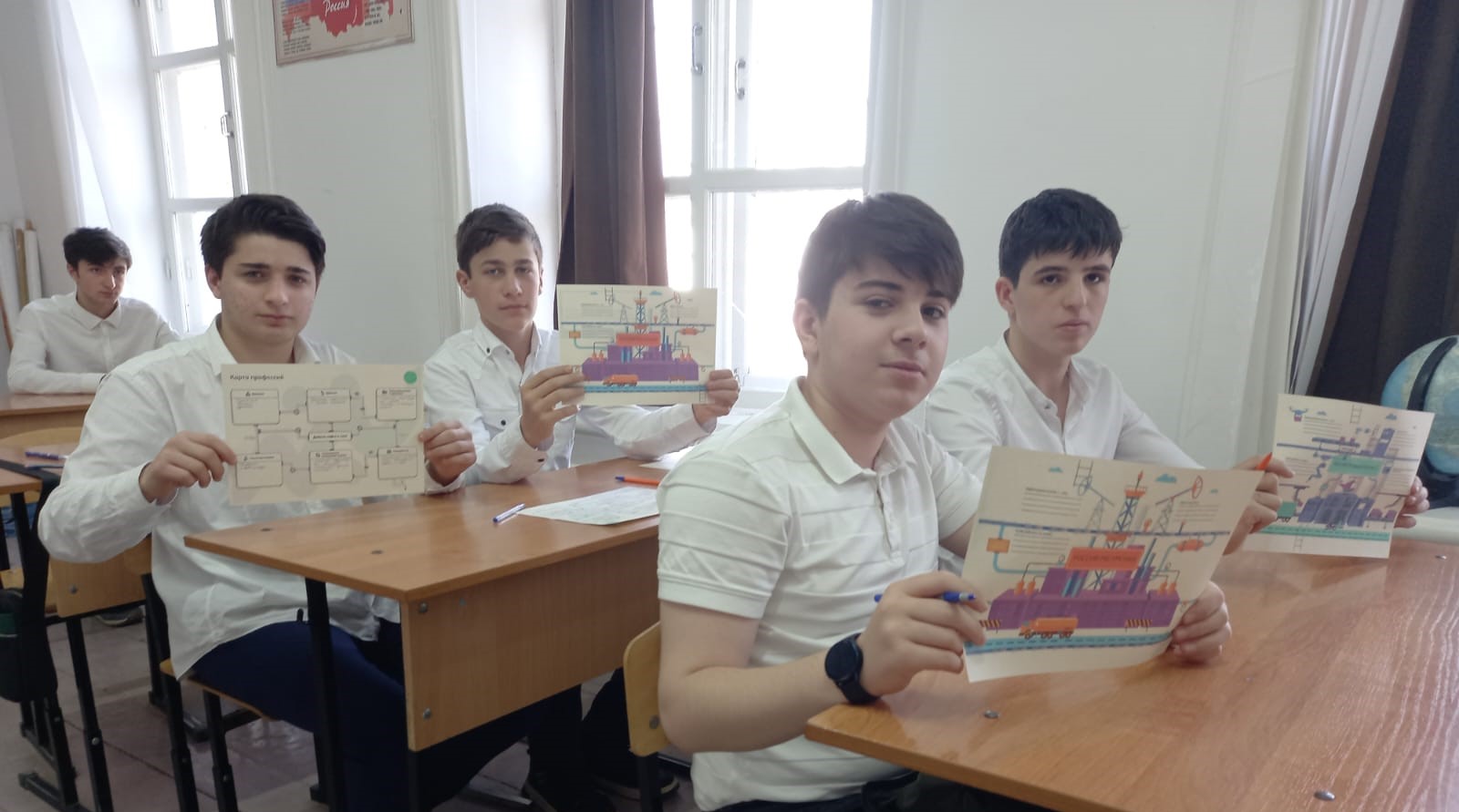 Профориентационное занятие в 9-х классах.